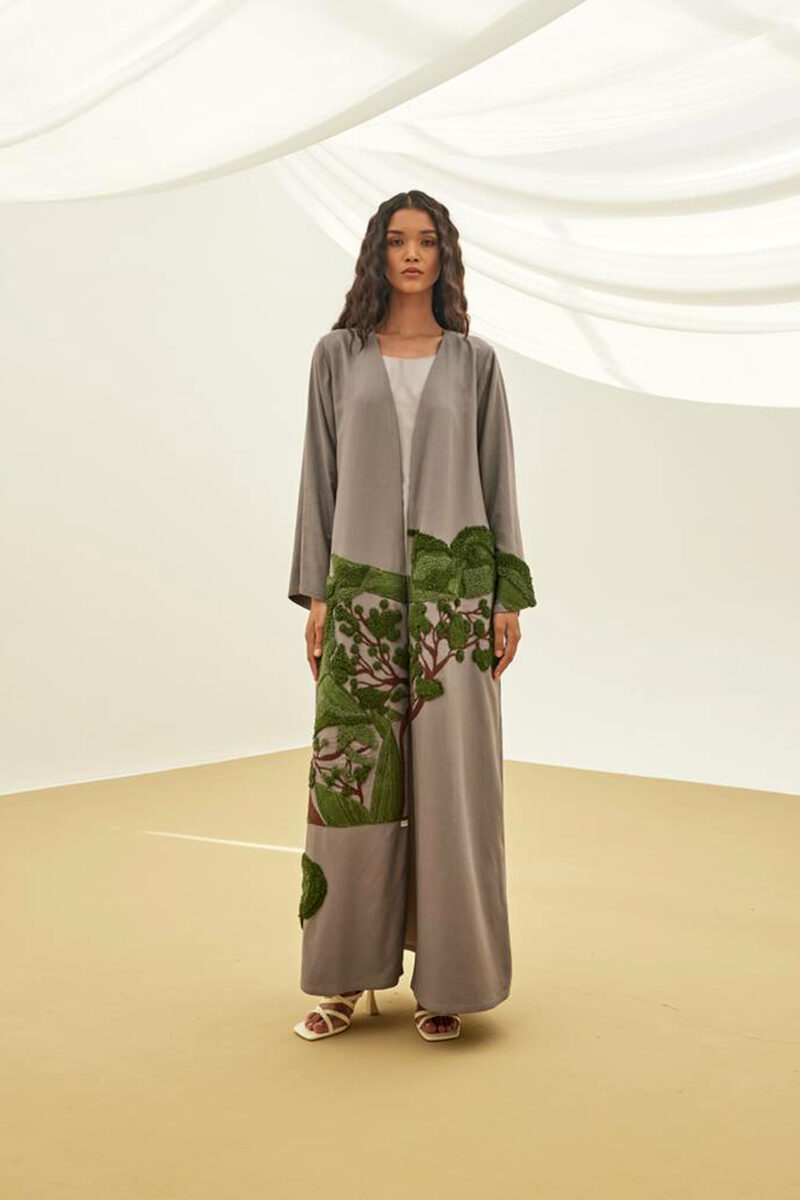 AW23LookA01