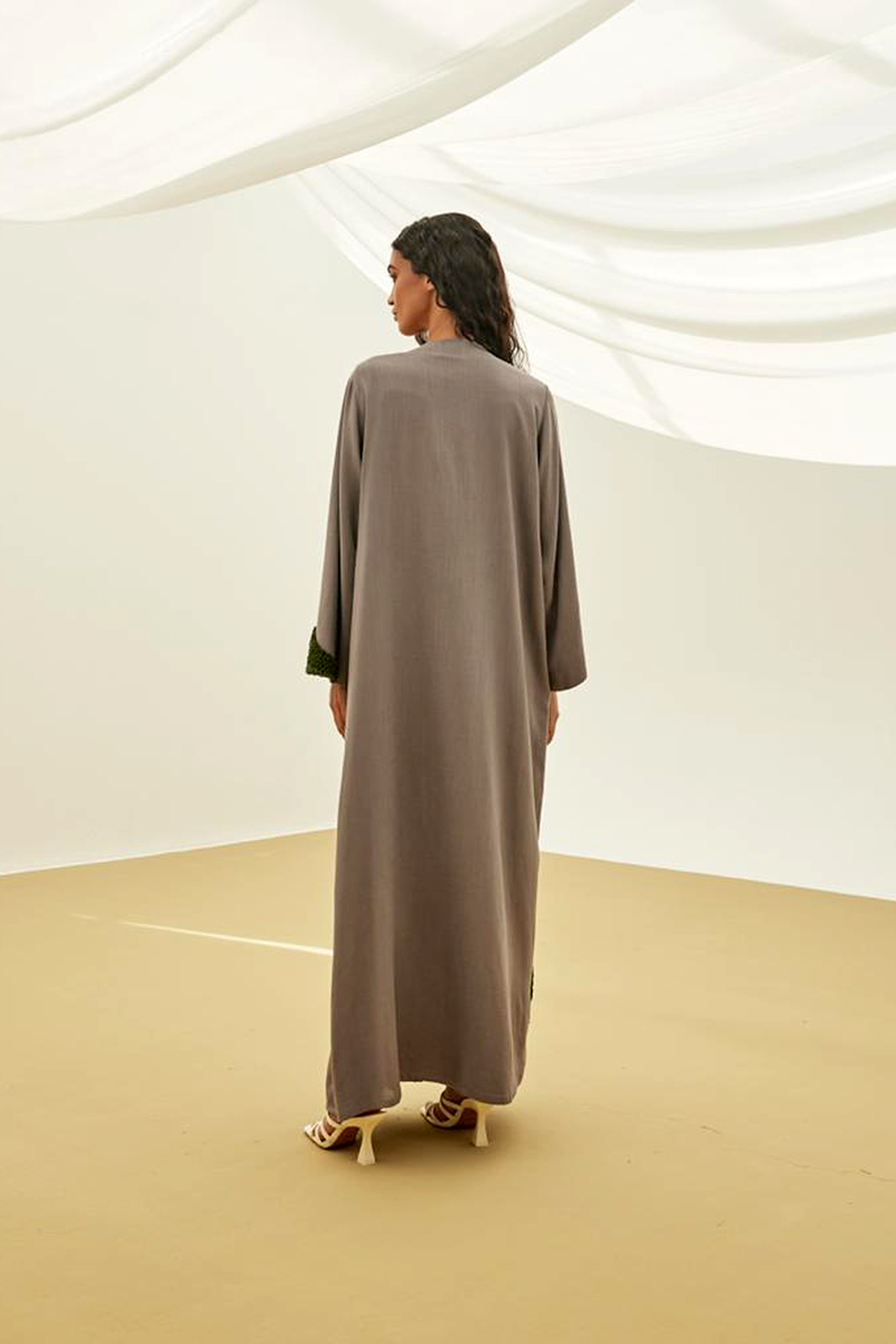 AW23LookA01